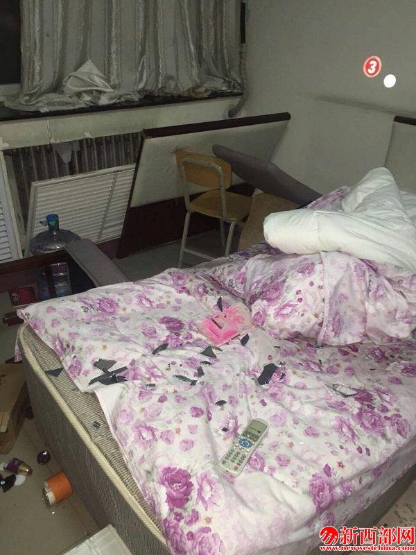 倪某損毀他人財物現(xiàn)場1.jpg