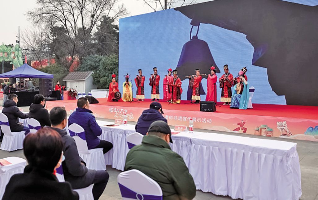 非遺項(xiàng)目展演現(xiàn)場(chǎng) 非遺項(xiàng)目展演現(xiàn)場(chǎng)