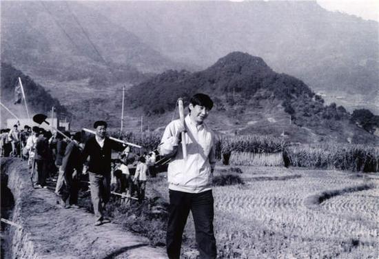 點擊進(jìn)入下一頁