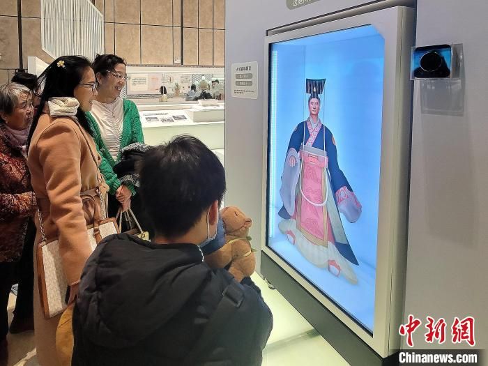 圖為展覽現(xiàn)場(chǎng)。阿琳娜 攝