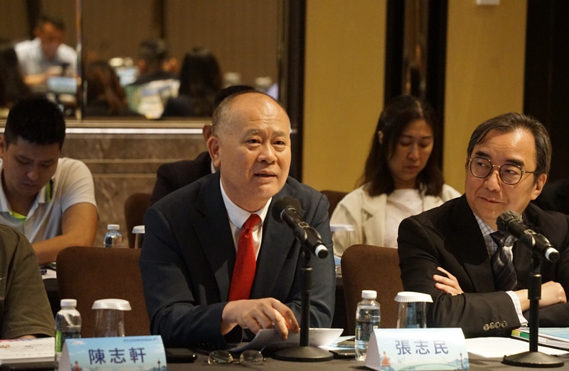 1澳門旅游業(yè)從業(yè)員協(xié)會(huì)會(huì)長、澳門青旅集團(tuán)總裁張志民首先代表澳門旅游業(yè)協(xié)會(huì)致歡迎辭.jpg